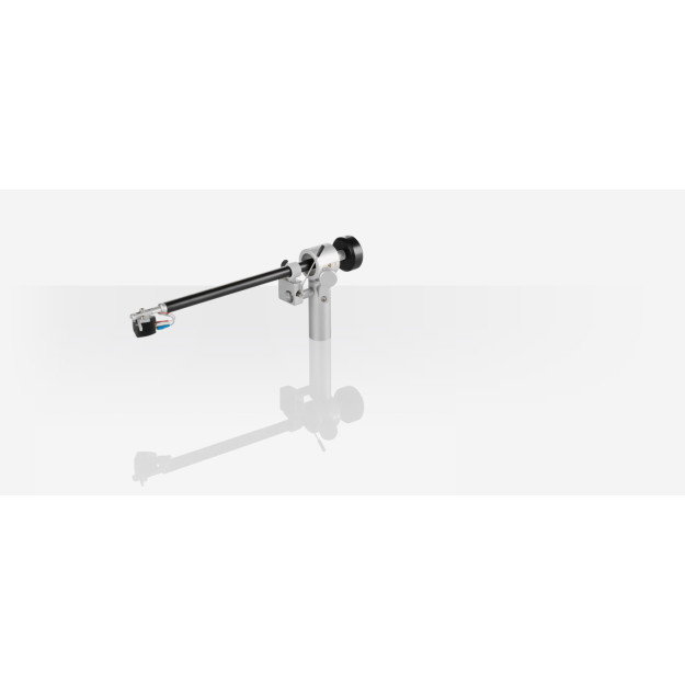 Clearaudio patefonas Concept, Satisfy Kardan tonearmas ir Concept MC galvutė