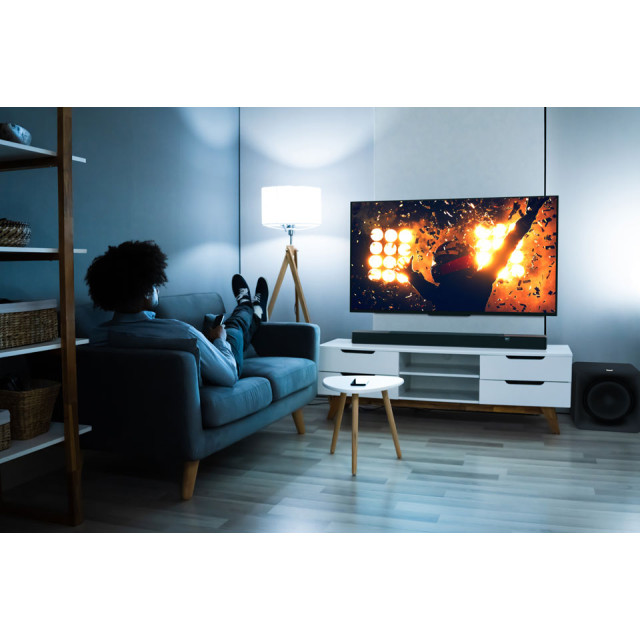 Klipsch FLEXUS XCORE 200 su HDMI eARC ir Dolby Atmos soundbaras