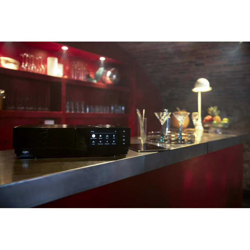 NAIM Nova PE stereo stiprintuvas su tinkliniu grotuvu, galingumas 2 x 150W