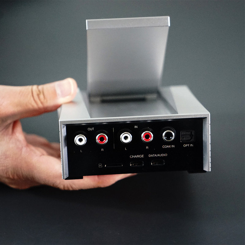 Astell & Kern Acro CA1000 nešiojamasis ausinių stiprintuvas ir DAC